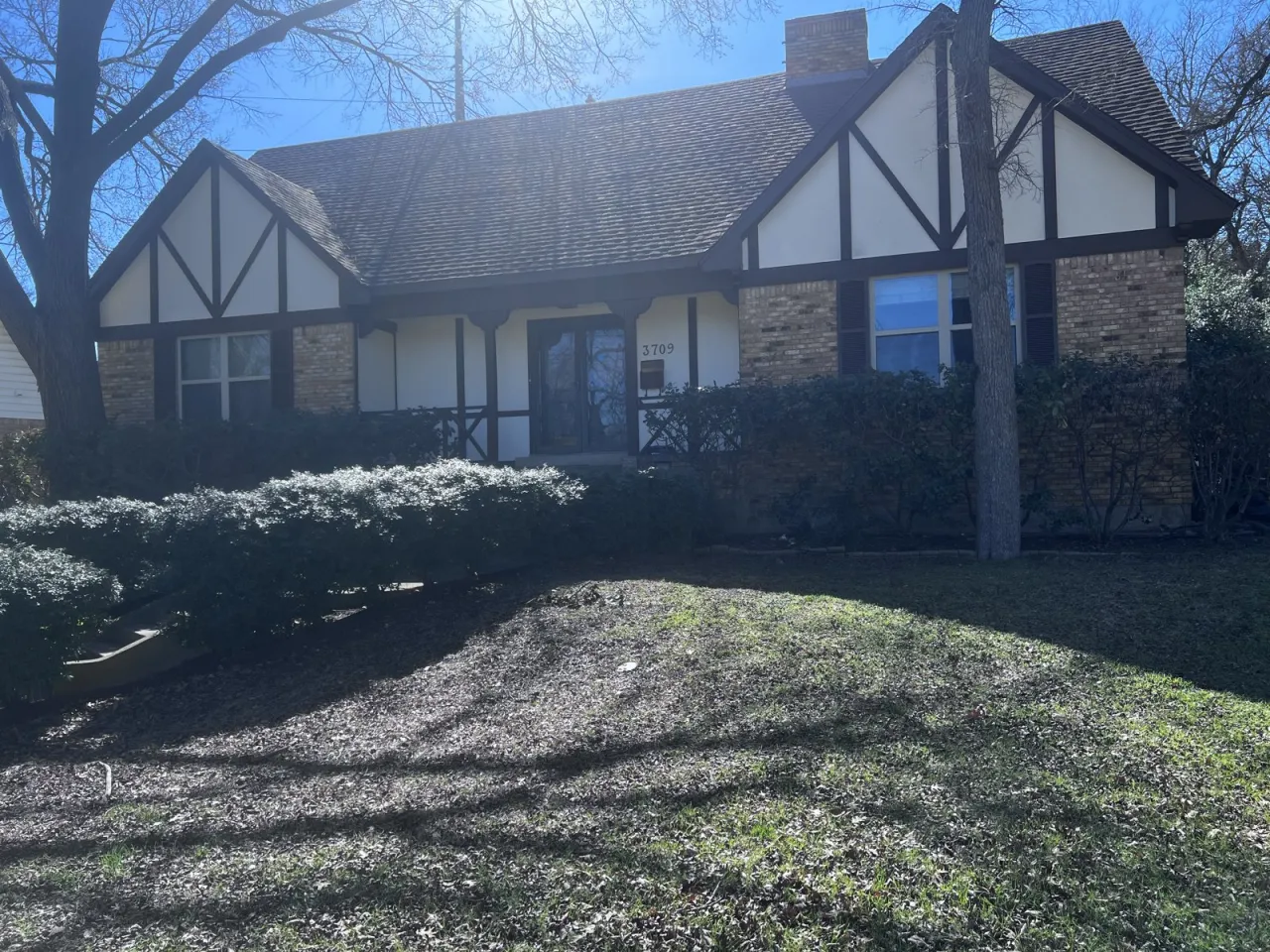 Fence Staining in Richardson & North DFW, TX